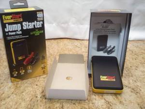 lot 12 image: Everstart 400 Amp 6000 mAh Lithium Jump Starter Missing Cable Clamps