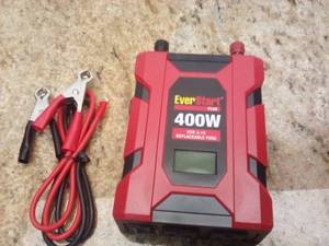 lot 17 image: EverStart 400W Slim Inverter