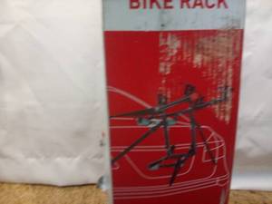 lot 33 image: Allen Sports Deluxe 2-Bicycle Trunk Mounted Bike Rack Carrier