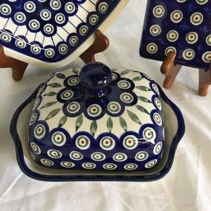 lot 14 image: Polish Dishes Heart Shaped Dish and More