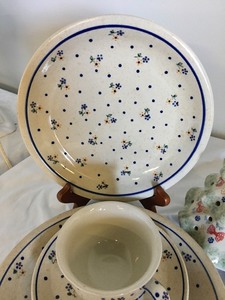 lot 9 image: Fun Polish Lot