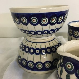 lot 63 image: Pleated Designed Polish Dishes