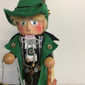 lot 109 image: Steinbach Last German Coin Nutcracker