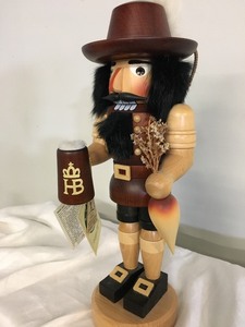lot 91 image: Christian Ulbricht Nutcracker- Bavarian Figurine