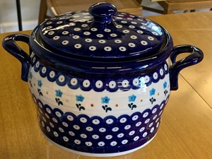 lot 5 image: Polish Dishes Grouping