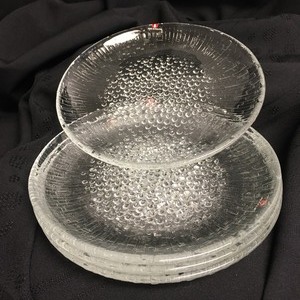 lot 86 image: Iitala Desert Tray and Four Desert Plates