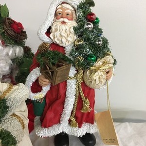 lot 175 image: Lot of Four Santa Figurines