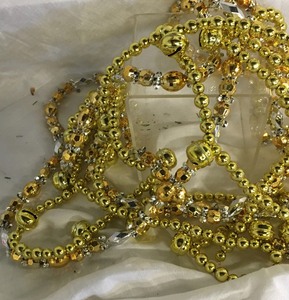 lot 169 image: Garland Lot