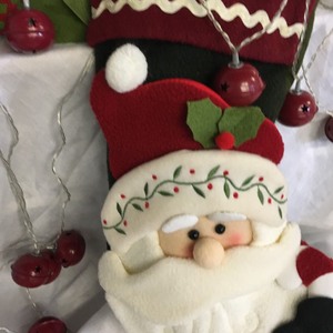 lot 160 image: Christmas Decorative Items