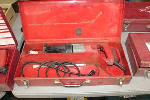 lot 140 image: Milwaukee Sawzall, Metal Case
