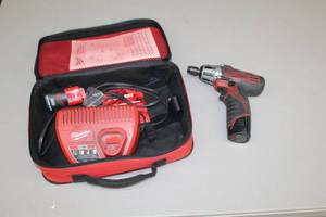 lot 159 image: Milwaukee 12V Cordless Compact Driver, Battery, Charger, Case