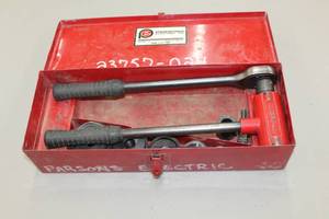 lot 161 image: Hand Ratchet Knock-Out Set, Metal Case