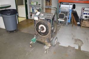 lot 105 image: Greenlee Speed Bender 555