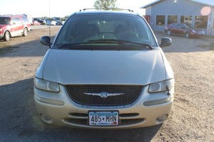 2000 Chrysler Town & Country LX - One Owner -