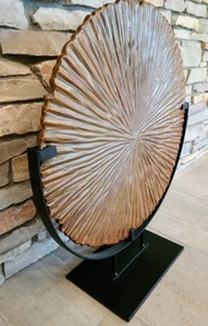 Decorative Plate With Metal Stand