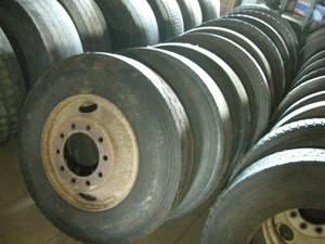 lot 243 image: 10 Used 225 TruckTrailer Tires