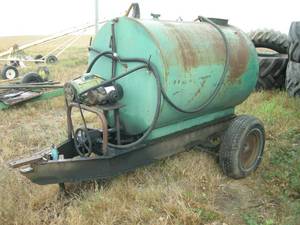 lot 2 image: Waste Oil Storage Trailer