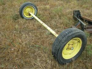lot 5 image: Low Speed Trailer Axle