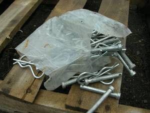 lot 26 image: Hitch Pins
