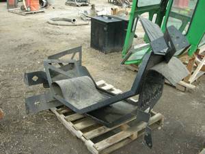 lot 31 image: Pair Truck Fenders