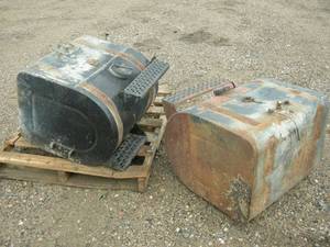 lot 45 image: 2 Fuel Tanks
