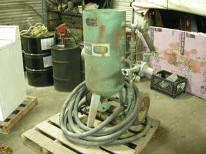 lot 78 image: Clemco 1648 Blast Cleaning Machine