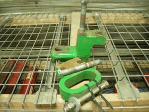 lot 114 image: John Deere Hitch