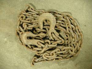 lot 125 image: 14 Log Chain