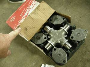 lot 146 image: Spicer U-Joint Kit
