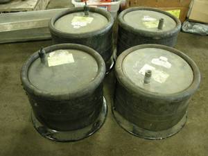 lot 151 image: 4 Firestone Hendrickson Air Springs