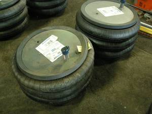 lot 153 image: 2 Goodyear Air Springs