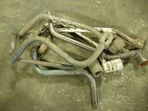 lot 161 image: Trailer Crank Handles