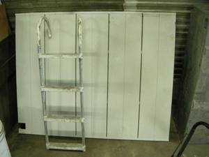 lot 189 image: Metal Dock Surface and Ladder