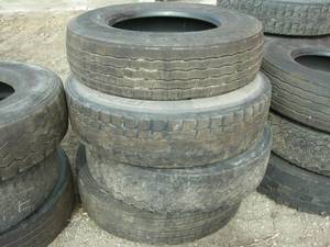 lot 221 image: 4 Used Low TruckTrailer Tires