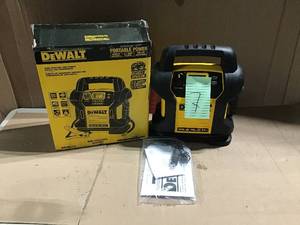 lot 7 image: DEWALT 1400 Peak Amp Jump Starter with Digital Compressor in good condition