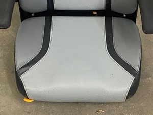 lot 5 image: Exmark Zero-Turn Lawn Mower Seat