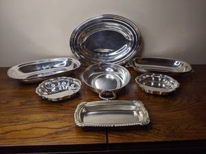 lot 24 image: Assorted Silver Platters
