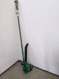 lot 426 image: Leaf Blower and Branch Trimmer