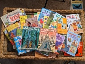 lot 248 image: Childrens Books