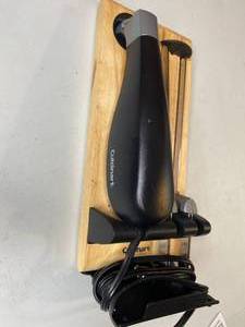 lot 485 image: Cuisinart Electric Knife Set with Cutting Board
