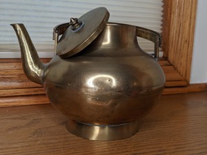 lot 229 image: Vintage Brass Tea Kettle