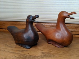 lot 206 image: Secret Seagull