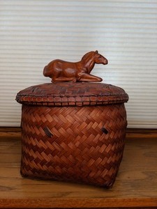 lot 222 image: Horse Rattan Basket