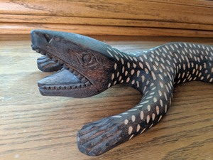 lot 227 image: Wood Carved Reptile Figurine