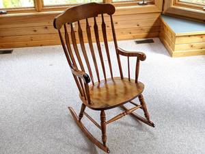 lot 101 image: Nichols & Stone Solid Maple Rocking Chair