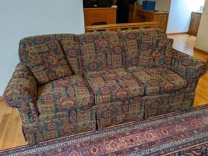 lot 108 image: Custom design Sherrill Furniture Rolled Arm Sofa