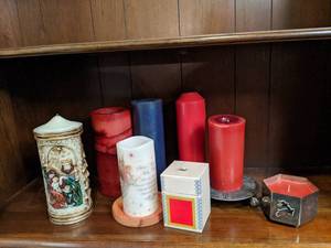 lot 135 image: Stock up on CANDLES