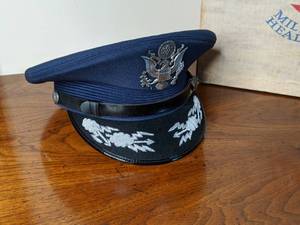 lot 187 image: Air Force Officer Service Cap in PRISTINE Condition