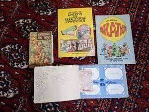 lot 336 image: lot of vintage books and pamphlets