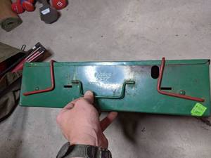 lot 525 image: Vintage Coleman Portable Butane Grill